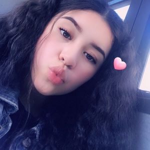 Meet your Posher, Alison